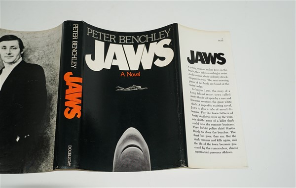 jaws.5 (600 x 380)